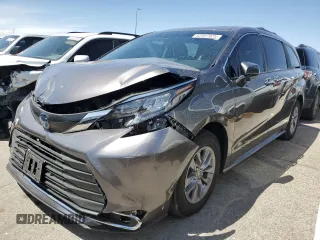 2024 Toyota Sienna XLE z VIN 5TDJRKEC3RS214189, wystawiony jako Copart lot #52597925 z przebiegiem 24 687 mil mil oraz Szkoda całkowita • Salvage title. Historia ofert i sprzedaży dostępna na DreamBid. Obrazek 1.