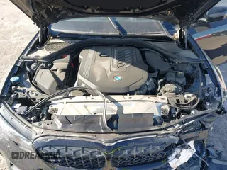 2022 BMW 3 Series M340i xDrive with VIN WBA5U9C08NFM68599, listed as a IAAI auction lot 41260340 with Not Provided miles and . Bid and sale history available at DreamBid. Image 10.