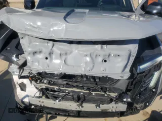 2024 GMC Sierra 1500 with VIN 1GT401EL5RU401222, listed as a Copart auction lot 43251615 with 8,806 mi miles and Salvage Title. Bid and sale history available at DreamBid. Image 11.