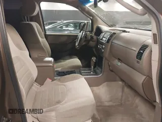 2005 Nissan Pathfinder SE z VIN 5N1AR18W65C703936, wystawiony jako IAAI lot #41271670 z przebiegiem 129 744 mil mil oraz . Historia ofert i sprzedaży dostępna na DreamBid. Obrazek 5.