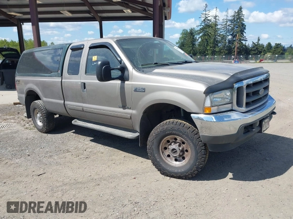 2002 Ford Super Duty F-250 XL with VIN 1FTNX21F42EB04383, listed as a IAAI auction lot 42067964 with 1 mi miles. Bid and sale history available at carsss.com. Image 1.