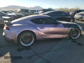 2021 Toyota GR Supra 3.0 with VIN WZ1DB0C07MW043083, listed as a Copart auction lot 83678084 with 35,289 mi miles and Salvage Title. Bid and sale history available at carsss.com. Image 3.
