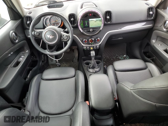 2018 MINI Countryman Cooper S E with VIN WMZYU7C41J3B86228, listed as a Copart auction lot 87400414 with 30,147 mi miles and Salvage Title. Bid and sale history available at carsss.com. Image 8.