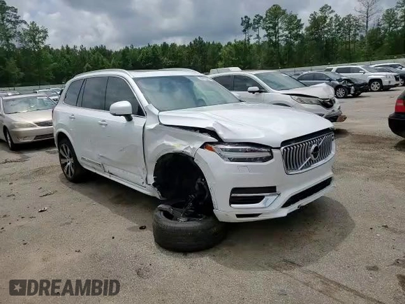 2021 Volvo XC90 Inscription Expression with VIN YV4BR00L0M1708934, listed as a Copart auction lot 59129953 with 43,585 mi miles. Bid and sale history available at carsss.com. Image 12.