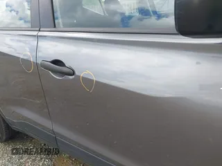 2023 Nissan Kicks S z VIN 3N1CP5BV9PL571677, wystawiony jako IAAI lot #42247459 z przebiegiem 45 799 mil mil oraz . Historia ofert i sprzedaży dostępna na DreamBid. Obrazek 19.