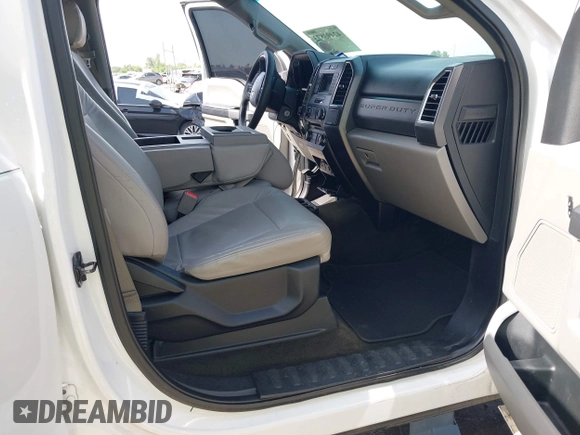 2017 Ford F-250 Lariat z VIN 1FT7W2B68HEC85264, wystawiony jako IAAI lot #42493873 z przebiegiem 185 868 mil mil oraz . Historia ofert i sprzedaży dostępna na DreamBid. Obrazek 5.