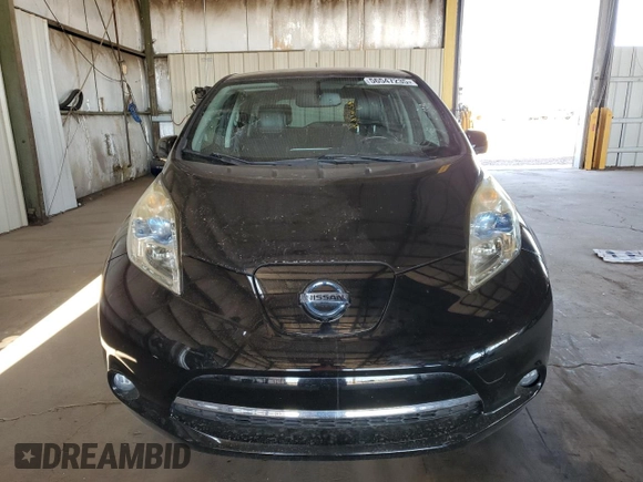 2016 Nissan LEAF S z VIN 1N4BZ0CP2GC306431, wystawiony jako Copart lot #56547235 z przebiegiem 86 000 mil mil oraz Czysty tytuł • Clean title. Historia ofert i sprzedaży dostępna na DreamBid. Obrazek 5.