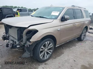 2020 Ford Expedition King Ranch с VIN 1FMJU1NT9LEA37312, выставлен на аукционе IAAI как лот 42414318 с пробегом 51 392 миль миль и . История ставок и продаж доступна на DreamBid. Изображение 18.