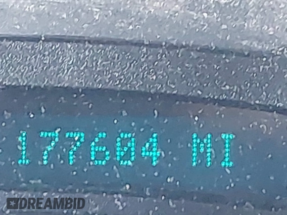 2007 Chevrolet Silverado 1500HD LT1 z VIN 1GCGC13U17F197536, wystawiony jako IAAI lot #42167105 z przebiegiem 177 604 mil mil oraz . Historia ofert i sprzedaży dostępna na DreamBid. Obrazek 15.