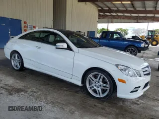 2013 Mercedes-Benz E 550 с VIN WDDKJ7DB2DF200445, выставлен на аукционе Copart как лот 77354114 с пробегом 108 992 миль миль и Списание • Salvage title. История ставок и продаж доступна на DreamBid. Изображение 4.