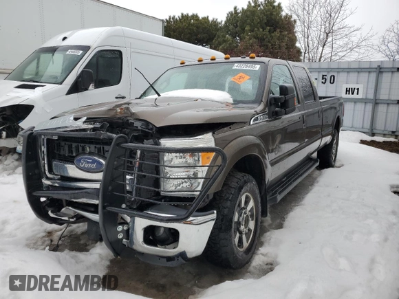 2015 Ford F-350 Platinum with VIN 1FT8W3BT9FEC93645, listed as a Copart auction lot 43228495 with 297,736 mi miles and Salvage Title. Bid and sale history available at DreamBid. Image 1.