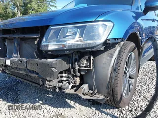 2018 Volkswagen Tiguan SEL с VIN 3VV2B7AX7JM029275, выставлен на аукционе IAAI как лот 42386878 с пробегом 75 006 миль миль и . История ставок и продаж доступна на DreamBid. Изображение 6.