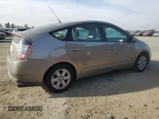 2004 Toyota Prius with VIN JTDKB22UX40093100, listed as a Copart auction lot 83497004 with 247,183 mi miles and Salvage Title. Bid and sale history available at carsss.com. Image 3.