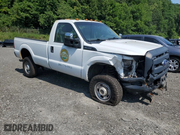 2015 Ford F-250 XLT с VIN 1FTBF2B65FEC49183, выставлен на аукционе Copart как лот 65207195 с пробегом 279 562 миль миль и Списание • Salvage title. История ставок и продаж доступна на DreamBid. Изображение 4.