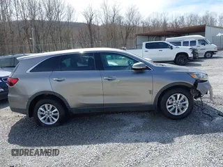 2019 Kia Sorento L with VIN 5XYPG4A32KG512687, listed as a IAAI auction lot 41857401 with 108,483 mi miles. Bid and sale history available at carsss.com. Image 13.