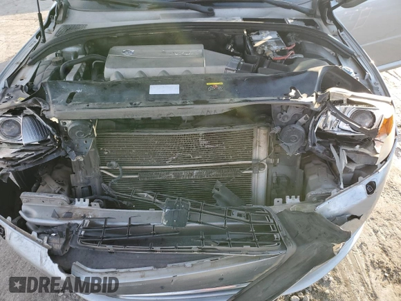 2007 Volvo S80 V8 z VIN YV1AH852371037032, wystawiony jako Copart lot #84233774 z przebiegiem 133 873 mil mil oraz Szkoda całkowita • Salvage title. Historia ofert i sprzedaży dostępna na DreamBid. Obrazek 12.