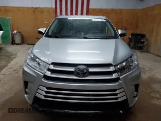 2018 Toyota Highlander SE with VIN 5TDJZRFHXJS846274, listed as a Copart auction lot 58130425 with 123,439 mi miles and Clean title. Bid and sale history available at DreamBid. Image 5.