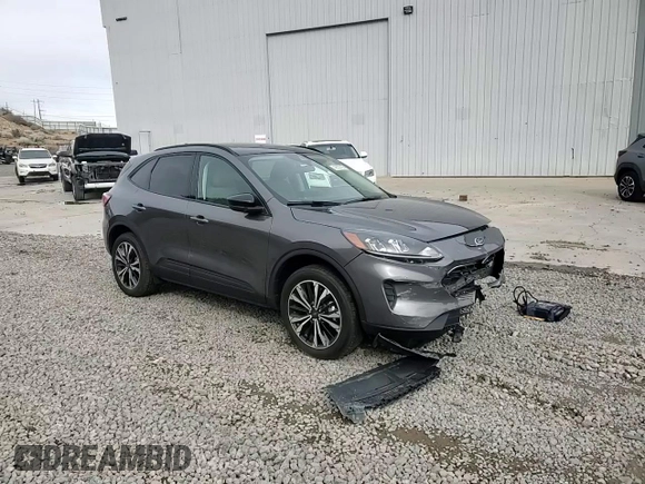 2022 Ford Escape SE with VIN 1FMCU9G68NUB97107, listed as a Copart auction lot 42632125 with 7,615 mi miles and Salvage Title. Bid and sale history available at DreamBid. Image 13.