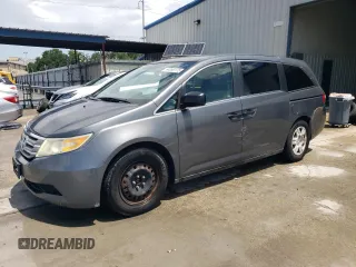 2011 Honda Odyssey LX with VIN 5FNRL5H26BB075663, listed as a Copart auction lot 64088175 with 178,022 mi miles and Salvage title. Bid and sale history available at DreamBid. Image 1.
