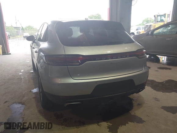 2021 Porsche Macan with VIN WP1AA2A51MLB11926, listed as a IAAI auction lot 42248939 with 72,676 mi miles and . Bid and sale history available at DreamBid. Image 3.