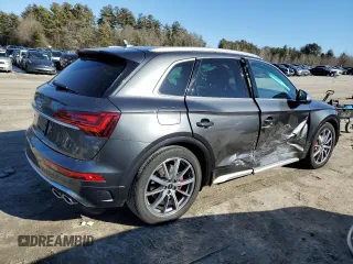 2021 Audi SQ5 Premium Plus with VIN WA1B4AFY3M2009277, listed as a Copart auction lot 47678505 with 41,887 mi miles and Salvage Title. Bid and sale history available at carsss.com. Image 3.