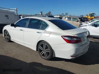 2017 Honda Accord Sedan Sport SE with VIN 1HGCR2F1XHA159579, listed as a IAAI auction lot 41667239 with 156,393 mi miles. Bid and sale history available at carsss.com. Image 3.