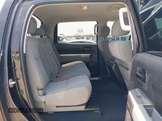 2013 Toyota Tundra z VIN 5TFDW5F15DX321719, wystawiony jako IAAI lot #42269647 z przebiegiem 174 242 mil mil oraz . Historia ofert i sprzedaży dostępna na DreamBid. Obrazek 8.