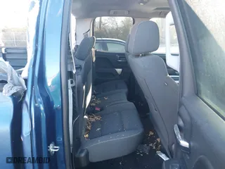 2017 Chevrolet Silverado 1500 LT with VIN 1GCVKREH2HZ120960, listed as a IAAI auction lot 41672453 with 60,592 mi miles. Bid and sale history available at carsss.com. Image 8.
