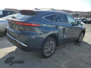 2024 Toyota Venza LE with VIN JTEAAAAHXRJ184541, listed as a Copart auction lot 79622864 with 2,962 mi miles and Salvage Title. Bid and sale history available at carsss.com. Image 3.