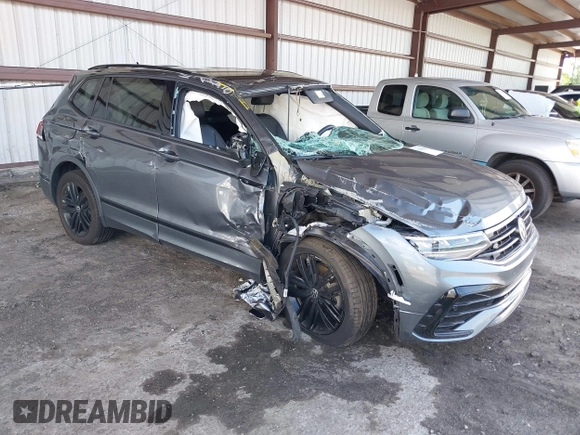 2022 Volkswagen Tiguan SE R-Line Black с VIN 3VVCB7AXXNM091425, выставлен на аукционе IAAI как лот 42515543 с пробегом 40 771 миль миль и . История ставок и продаж доступна на DreamBid. Изображение 1.