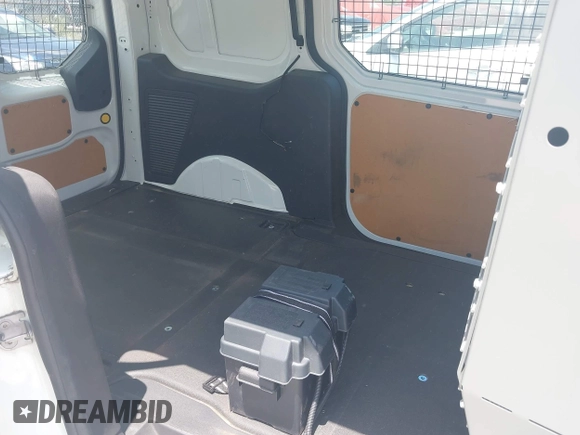 2017 Ford Transit Connect XL z VIN NM0LS7E78H1313404, wystawiony jako IAAI lot #42785882 z przebiegiem 341 878 mil mil oraz . Historia ofert i sprzedaży dostępna na DreamBid. Obrazek 8.