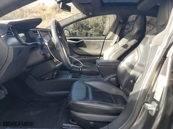 2016 Tesla Model S 90D with VIN 5YJSA1E22GF134784, listed as a Copart auction lot 47415305 with 111,174 mi miles and Salvage Title. Bid and sale history available at carsss.com. Image 7.