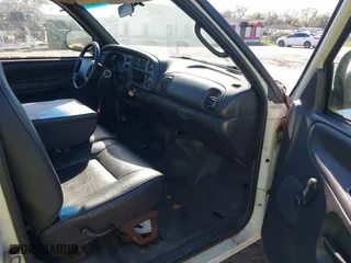 1998 Dodge Ram 1500 with VIN 1B7HF16Y3WS583651, listed as a IAAI auction lot 41638592 with 83,204 mi miles. Bid and sale history available at carsss.com. Image 5.