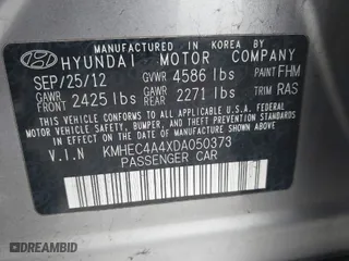 2013 Hyundai Sonata Hybrid Limited with VIN KMHEC4A4XDA050373, listed as a IAAI auction lot 41846776 with 183,863 mi miles. Bid and sale history available at carsss.com. Image 9.
