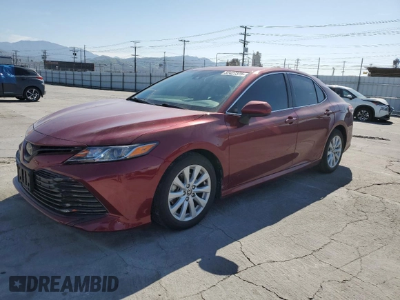 2020 Toyota Camry LE with VIN 4T1C11AK5LU998347, listed as a Copart auction lot 52427375 with 30,990 mi miles and Salvage Title. Bid and sale history available at carsss.com. Image 1.