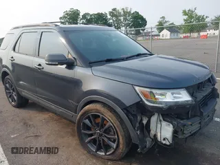 2017 Ford Explorer XLT с VIN 1FM5K8D87HGD95243, выставлен на аукционе IAAI как лот 42393470 с пробегом 133 772 миль миль и . История ставок и продаж доступна на DreamBid. Изображение 1.