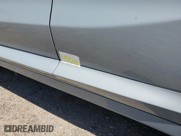 2024 BMW X4 M40i с VIN 5UX43DT00R9X03584, выставлен на аукционе Copart как лот 52022455 с пробегом 6 148 миль миль и Списание • Salvage title. История ставок и продаж доступна на DreamBid. Изображение 13.
