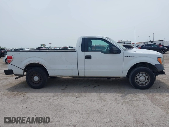 2012 Ford F-150 XL с VIN 1FTMF1CM8CKD45502, выставлен на аукционе IAAI как лот 42257000 с пробегом 182 473 миль миль и . История ставок и продаж доступна на DreamBid. Изображение 13.