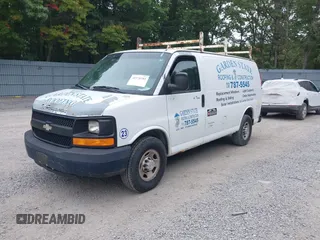 2008 Chevrolet Express Cargo Van with VIN 1GCGG25C081134618, listed as a IAAI auction lot 40370785 with 139,207 mi miles. Bid and sale history available at carsss.com. Image 2.
