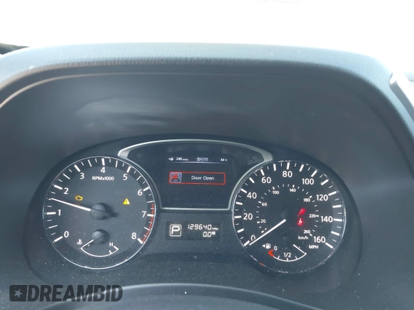 2013 Nissan Pathfinder SL with VIN 5N1AR2MM6DC628809, listed as a IAAI auction lot 41850082 with 129,640 mi miles and . Bid and sale history available at DreamBid. Image 7.