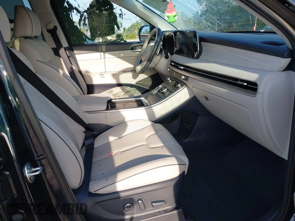 2024 Hyundai Palisade Calligraphy z VIN KM8R74GE2RU677273, wystawiony jako IAAI lot #41989335 z przebiegiem 9 200 mil mil oraz . Historia ofert i sprzedaży dostępna na DreamBid. Obrazek 5.