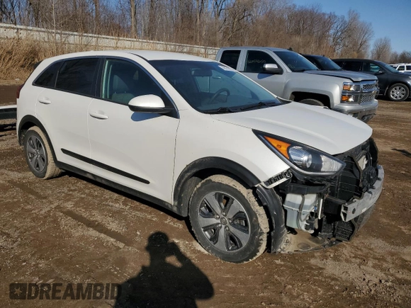 2017 Kia Niro FE with VIN KNDCB3LC4H5048467, listed as a Copart auction lot 48034895 with 141,047 mi miles and Clean Title. Bid and sale history available at carsss.com. Image 4.