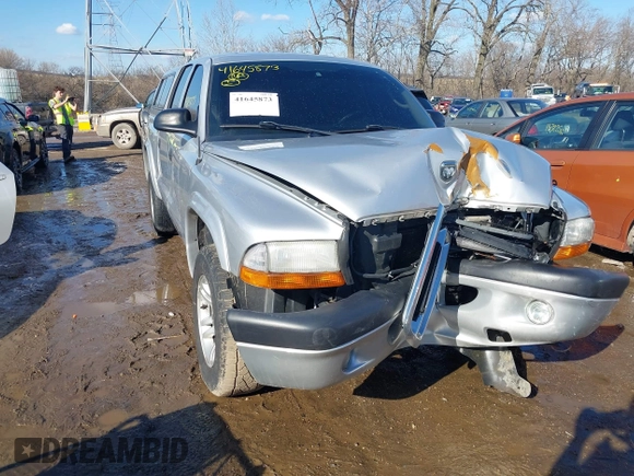 2004 Dodge Dakota Sport with VIN 1D7HG38K44S591424, listed as a IAAI auction lot 41645873 with 135,396 mi miles. Bid and sale history available at carsss.com. Image 1.