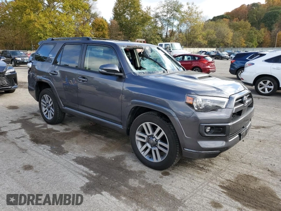 2022 Toyota 4Runner TRD Sport with VIN JTEAU5JR4N5264461, listed as a Copart auction lot 76233154 with 29,836 mi miles and Salvage title. Bid and sale history available at DreamBid. Image 4.