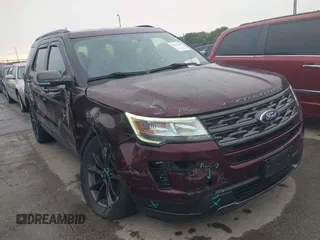 2018 Ford Explorer XLT z VIN 1FM5K8D87JGC67946, wystawiony jako IAAI lot #42615709 z przebiegiem 39 872 mil mil oraz . Historia ofert i sprzedaży dostępna na DreamBid. Obrazek 6.