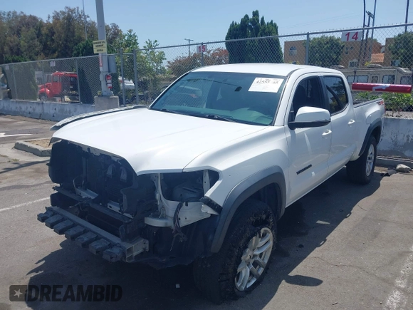2017 Toyota Tacoma SR5 with VIN 3TMDZ5BN5HM021139, listed as a IAAI auction lot 42555465 with 139,782 mi miles and . Bid and sale history available at DreamBid. Image 16.