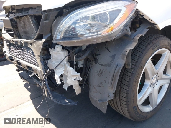 2015 Mercedes-Benz M 400 with VIN 4JGDA5GB6FA540521, listed as a IAAI auction lot 42315812 with 102,931 mi miles and . Bid and sale history available at DreamBid. Image 18.