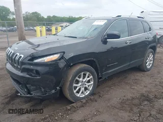 2016 Jeep Cherokee Latitude с VIN 1C4PJMCS9GW133444, выставлен на аукционе IAAI как лот 42330705 с пробегом 187 368 миль миль и . История ставок и продаж доступна на DreamBid. Изображение 2.