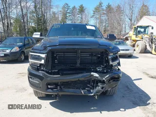 2022 Ram 2500 Laramie z VIN 3C6UR5FL0NG104956, wystawiony jako IAAI lot #41936160 z przebiegiem 57 188 mil mil oraz . Historia ofert i sprzedaży dostępna na DreamBid. Obrazek 12.