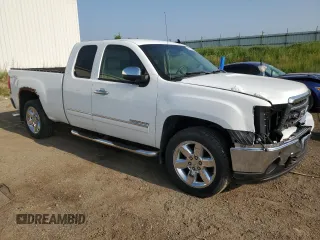 2013 GMC Sierra 1500 SLT with VIN 1GTR2WE75DZ272068, listed as a Copart auction lot 61179585 with 203,512 mi miles and Clean title. Bid and sale history available at DreamBid. Image 4.